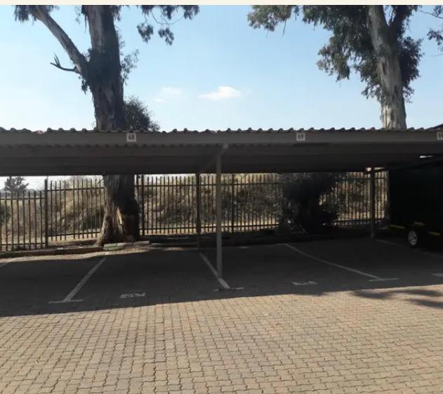 To Let 2 Bedroom Property for Rent in Vaalpark Free State